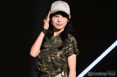 「今日好き」小國舞羽、ショーパンから美脚スラリ【TGC teen 2025 Summer】