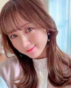 小松彩夏、息子抱えたお宮参りショット公開「順調に成長中」
