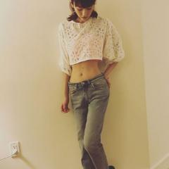 桐谷美玲のｲﾝｽﾀ投稿に騒然 激ﾔｾへそ出し写真が物議に 芸能ニュース掲示板 爆サイ Com九州版