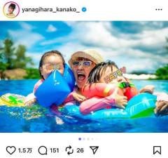 柳原可奈子、長女の浮き輪遊びと“そっくり次女”に大笑いの沖縄旅行