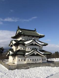 雪の「弘前城」のイメージ画像