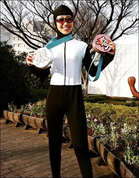 お天気ｷｬｽﾀｰ酒井千佳、朝から刺激的な五輪コス!