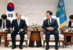韓国大統領の早期訪日を要請 菅元首相が会談、未来志向
