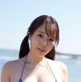 グラビアアイドル三島ゆう、男子生徒..