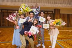 広瀬アリス、生徒役からのサプライズに感激「涙が止まりません」Snow Man渡辺翔太らクランクアップ【なんで私が神説教】のイメージ画像