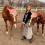紗栄子、2頭の馬と戯れる姿に大反響「オソロ可愛い」「..(26)