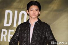 冨永愛の息子・章胤「最近のお気に入り」ダイナミックな手作り無水カレーに反響「豪快で美味しそう」「蓋が浮いてる」のイメージ画像