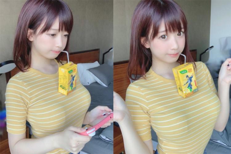 美少女レイヤー・yami、おっぱいパワーフル発揮！ 巨乳を机の代わりにしてしまう…