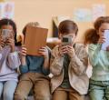 スマホやタブレットなど見続けている子ども、“脳が小さい”ことが判明
