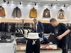 ＜杭州アジア大会＞外国人選手が卸売市場で爆買い