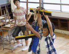 学級崩壊の教育現場で「教科担任制を小学校4年生から導入」!? 現場を直視しない文科省の愚策【西岡正樹】