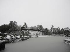 雪の松江城のイメージ画像