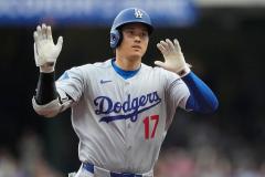 ドジャース、今季ワーストの5連敗大谷翔平が31号先頭打者アーチ放つも空砲剛腕ルーキーの前に打線沈黙のイメージ画像