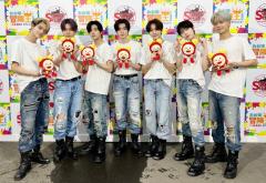 ENHYPEN「めざましライブ」で熱気溢れる日本初野外ステージ “コラボメニュー”も盛況