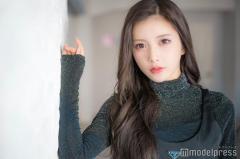 北新地人気店「レイズ」初代ランスクイーン・星羽、圧倒的美貌の秘訣「あかぬけた方法トップ3」も公開