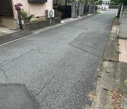 「『酔っ払いに絡まれて財布をとられた』と…」4人組とみられる男たちが男性に暴行 財布とスマホ奪って逃走 埼玉・春日部市