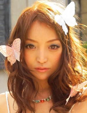 加藤茶の嫁・綾菜を生んだ謎の集団に直撃インタビュー