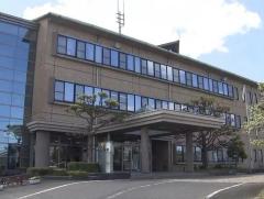10分後にも追突事故…国道で車を無免許運転しバイクに追突 相手にケガさせ逃げた疑いで朝鮮籍の25歳男を逮捕のイメージ画像