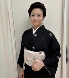 前田愛、中村七之助＆次男の誕生日会公開 キスショットも「甥っ子にメロメロで可愛い」の声のイメージ画像