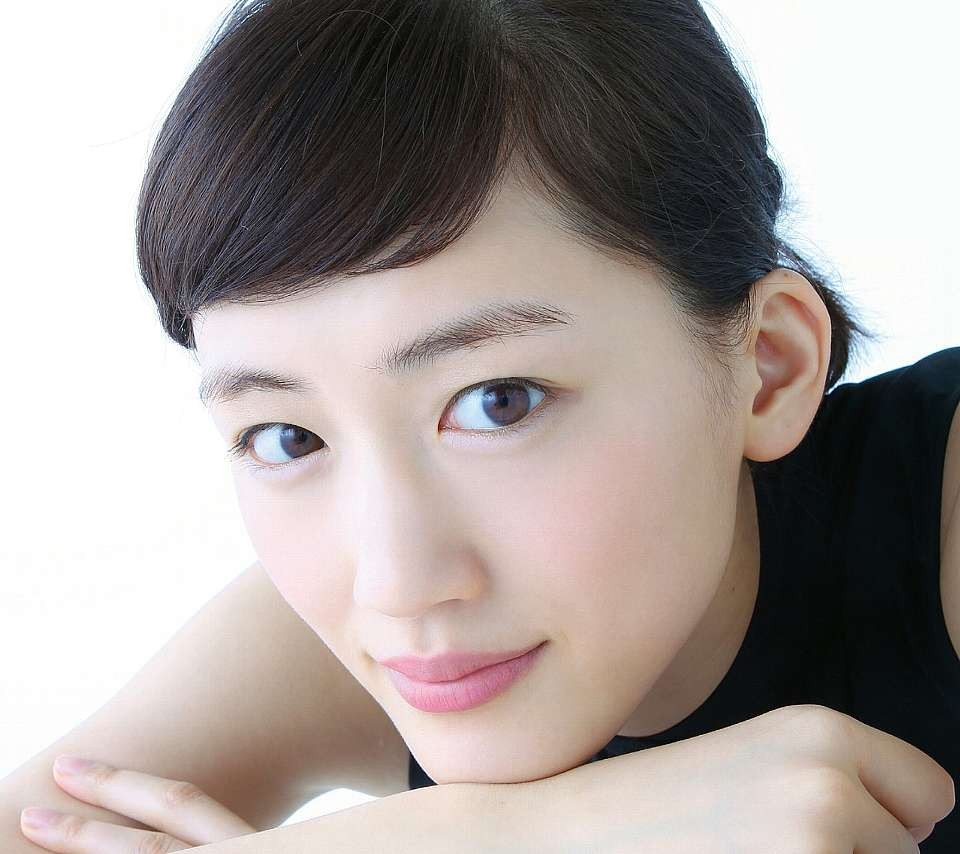 綾瀬はるか しゃべくり007 自身の体型は 中肉中背 発言に視聴者から悲鳴 スレッド閲覧 ローカルクチコミ爆サイ Com沖縄版