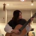 石田ゆり子、アラフィフでギターに挑..