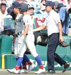 横浜高ベンチ、足つった相手選手に即給水 敵味方関係なし…甲子園で心温まる拍手喝采のイメージ画像