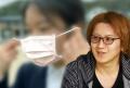 マスク依存の若者たち「“外さなくて..