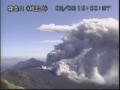 <strong>新燃岳</strong> 大爆発 ﾏｸﾞﾏ噴火で噴煙2000m..