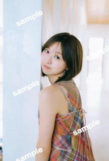 日向坂46富田鈴花1st写真集、書店特典ポスター5種＆ポストカード7種解禁 第2回YouTube生配信も決定【鈴花サーキット】のイメージ画像