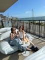 新山千春 娘もあと鎌倉へ…海の日に親子chillタイム満喫