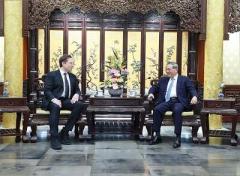 李強首相が米テスラのイーロン・マスクCEOと会談―中国のイメージ画像