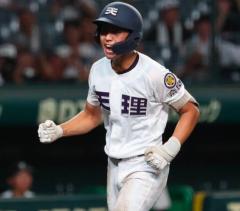 2年連続出場・天理が初戦突破で史上4校目夏50勝 エース右腕が13奪三振完投で白星呼び込む【26年夏甲子園】のイメージ画像