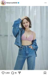 “おっぱい大先生”村重杏奈が見せた“自信作”ランジェリー美ボディ際立つピンクに反響「わあああーー可愛すぎる」