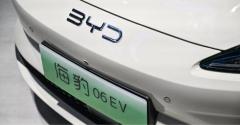 中国 残念ですが、国産車では足元にも及びません…BYDの「軽EV」と国産首位・日産サクラの圧倒的な性能差のイメージ画像