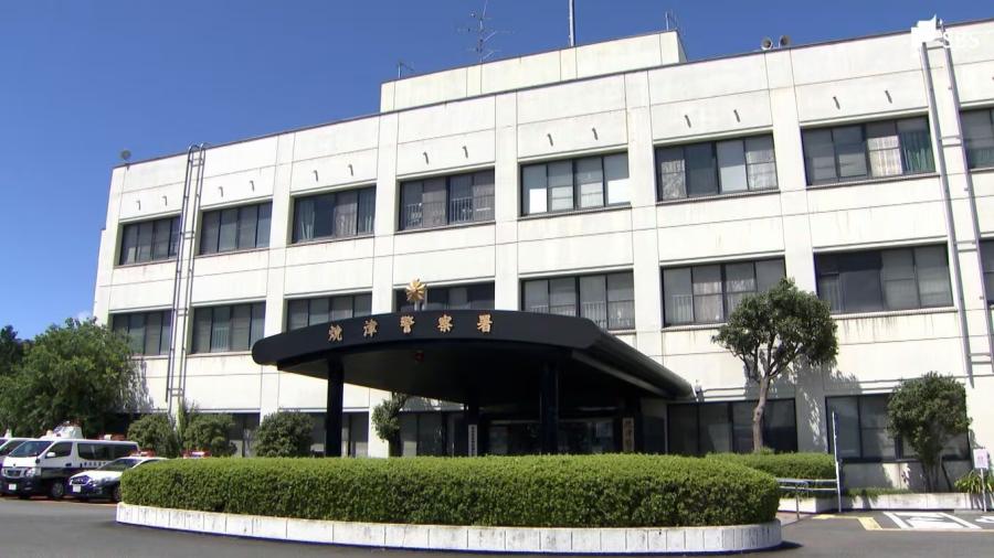 登校中の男子中学生3人に車でぶつかりけがさせ逃走か 逮捕された52歳の男「覚えていない」＝静岡県警