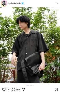 「ブラックコーデ最高！」桜田通、MARNIの新作シャツ＆バッグで魅せるゆるっと大人カジュアル披露