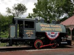 歴史的な蒸気機関車のイメージ画像