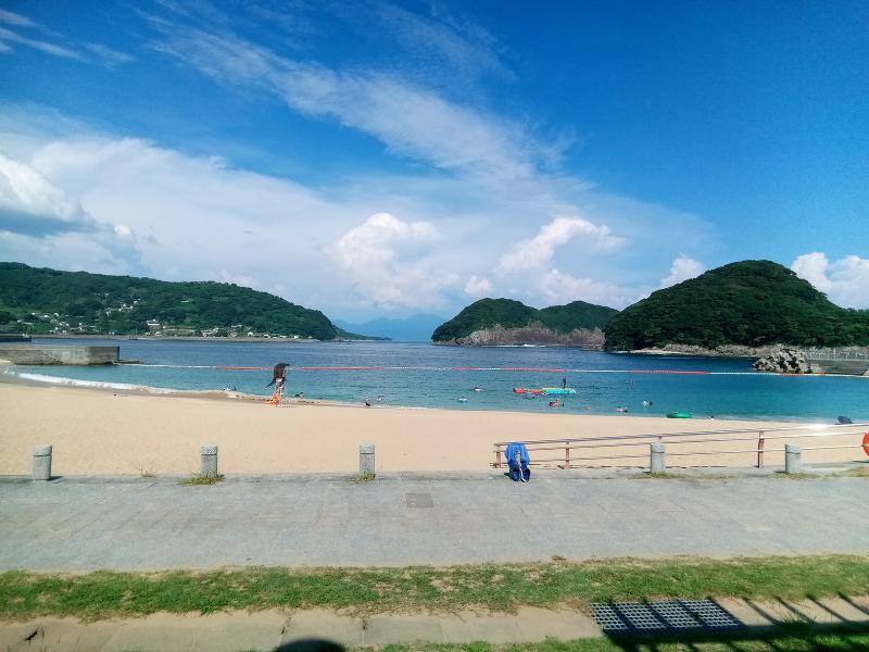 真夏の結の浜マリンパークのイメージ画像
