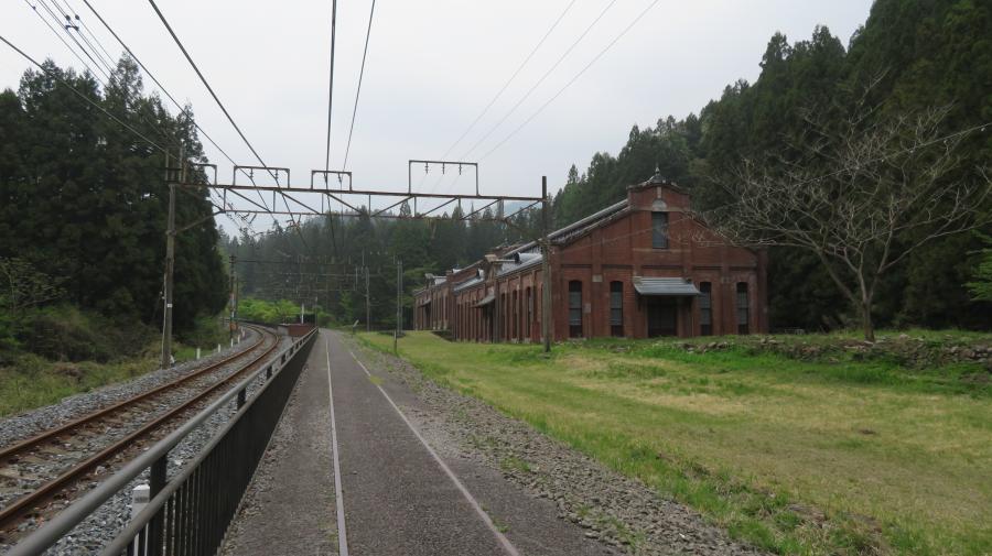 旧信越本線沿いの散策路のイメージ画像