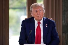 アメリカがイランの核施設を空襲日本外務省が米・イランへの対話重視を訴える