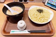 「リンガーハット」幻のメニュー鶏白湯つけめんが濃い！多い！安い！うまい！