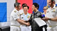 小泉進次郎防衛相が豪の国防大臣と絆を深め「軍人同士」と表現、国歌斉唱関連の投稿も削除し批判集中のイメージ画像