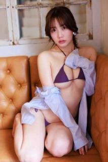 宮川みやび、究極の「むっちむち」彼シャツグラビア解禁！ 「スタイル抜群」「艶めかしい」とファン歓喜