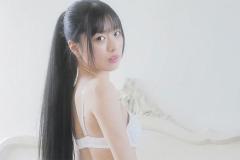 朝比奈ほのか、パンスト脱ぎ脱ぎ…