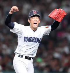 織田翔希が救った！横浜が劇的3回戦進出 ドラフト候補右腕が甲子園最速156キロ計測して無死満塁を切り抜ける→直後に一挙4得点 九回は江坂が満塁弾のイメージ画像