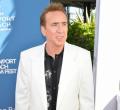若い頃のニコラス・ケイジ、サーファ..
