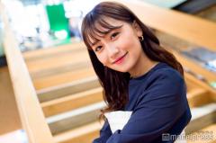 元AKB48小嶋真子、俳優夫とのウエディングフォト公開「お似合い」「微笑みかけてるの素敵」