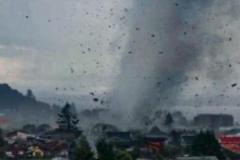 南米のチリで竜巻が発生、町に被害をもたらす【動画】のイメージ画像