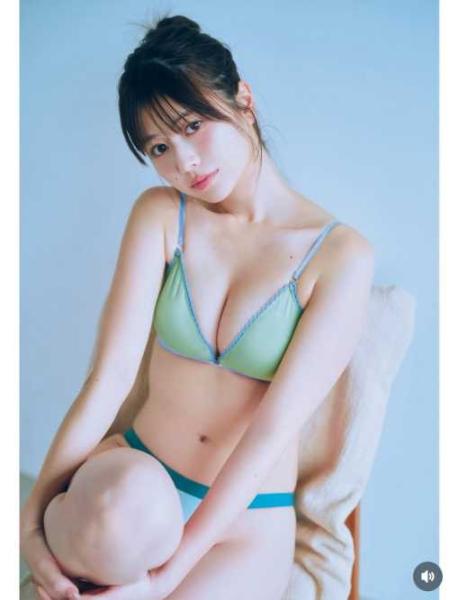 『王様のブランチ』リポーター・冴木柚葉、スピリッツ初登場で透明感溢れる圧巻の美ボディ披露