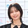 国際映画祭レッドカーペットに西野七..